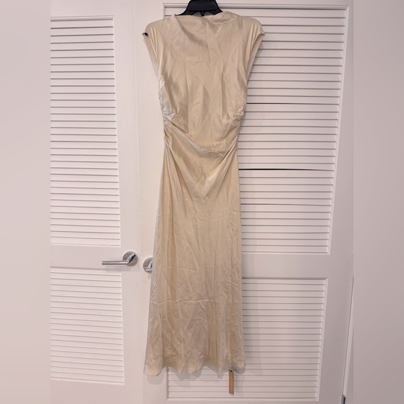 Reformation Veida Silk Dress - Picture 4 of 6